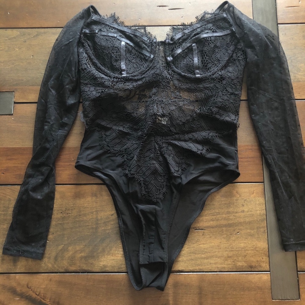 NWT Bardot Farrah Bodysuit S/6